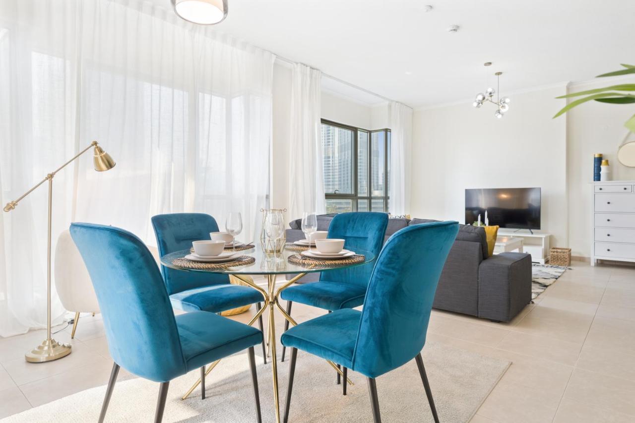 דובאי Stylish Apartment With Partial Burj Khalifa View מראה חיצוני תמונה